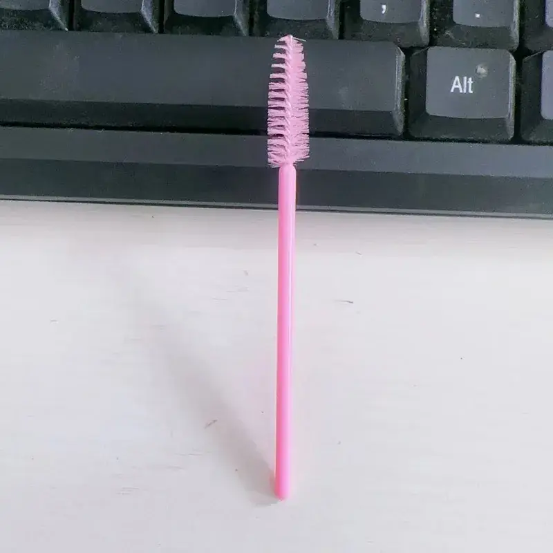 Disposable Eyelash Curling Tool Pink - Image 2