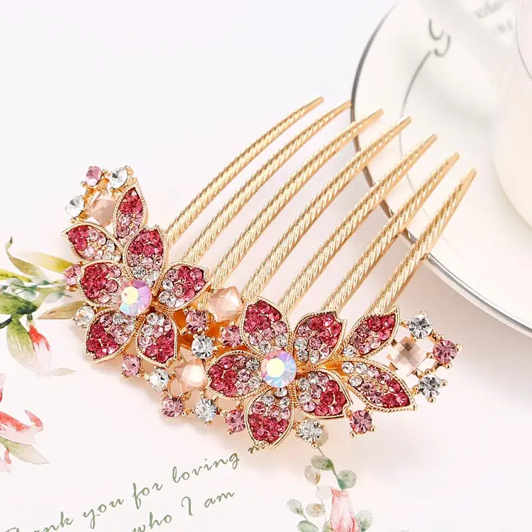 Crystal Flower Hair Comb with 7 Teeth Design - Image 3