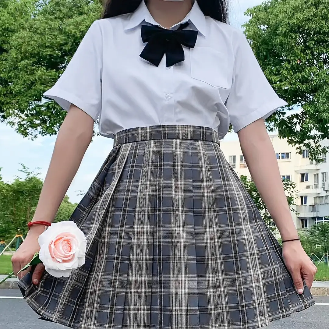 Men Light Blue Pointed Collar Shirt Short Sleeve - Image 13