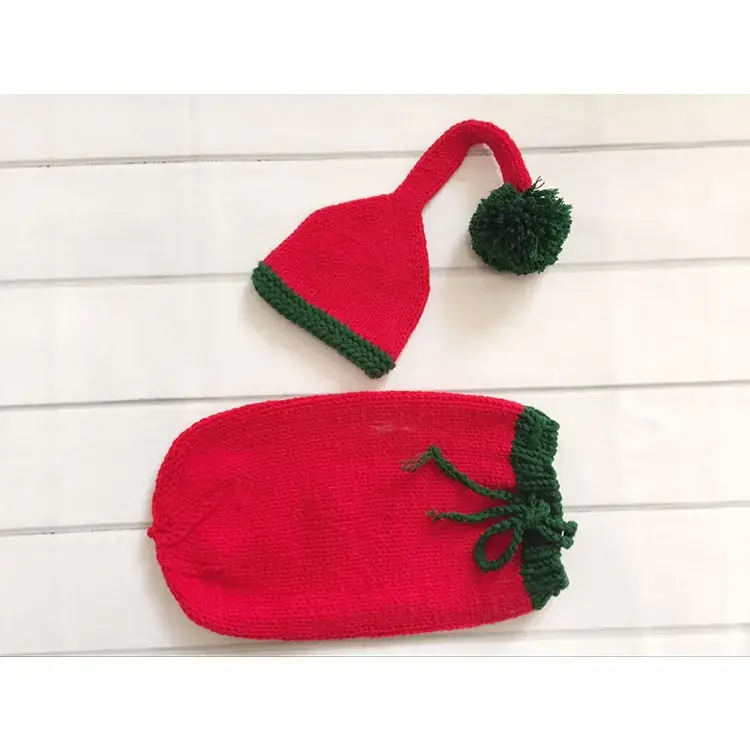 Newborn Knitted Sweater Suit Red Green Handmade Wool - Image 6