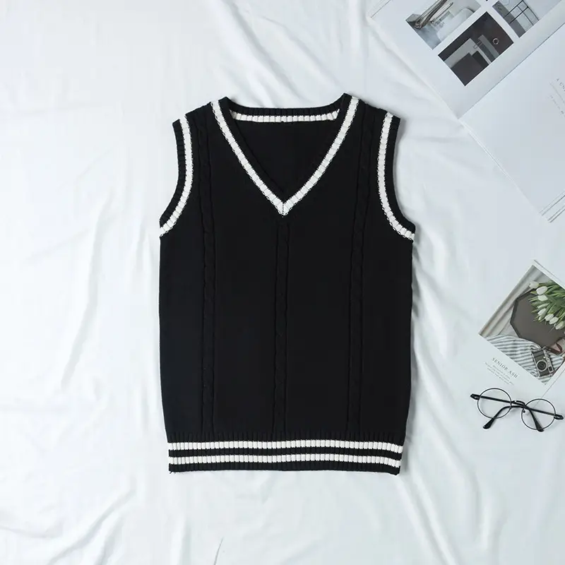 V-Neck Twist Vest Black Cream Men Women - Image 2