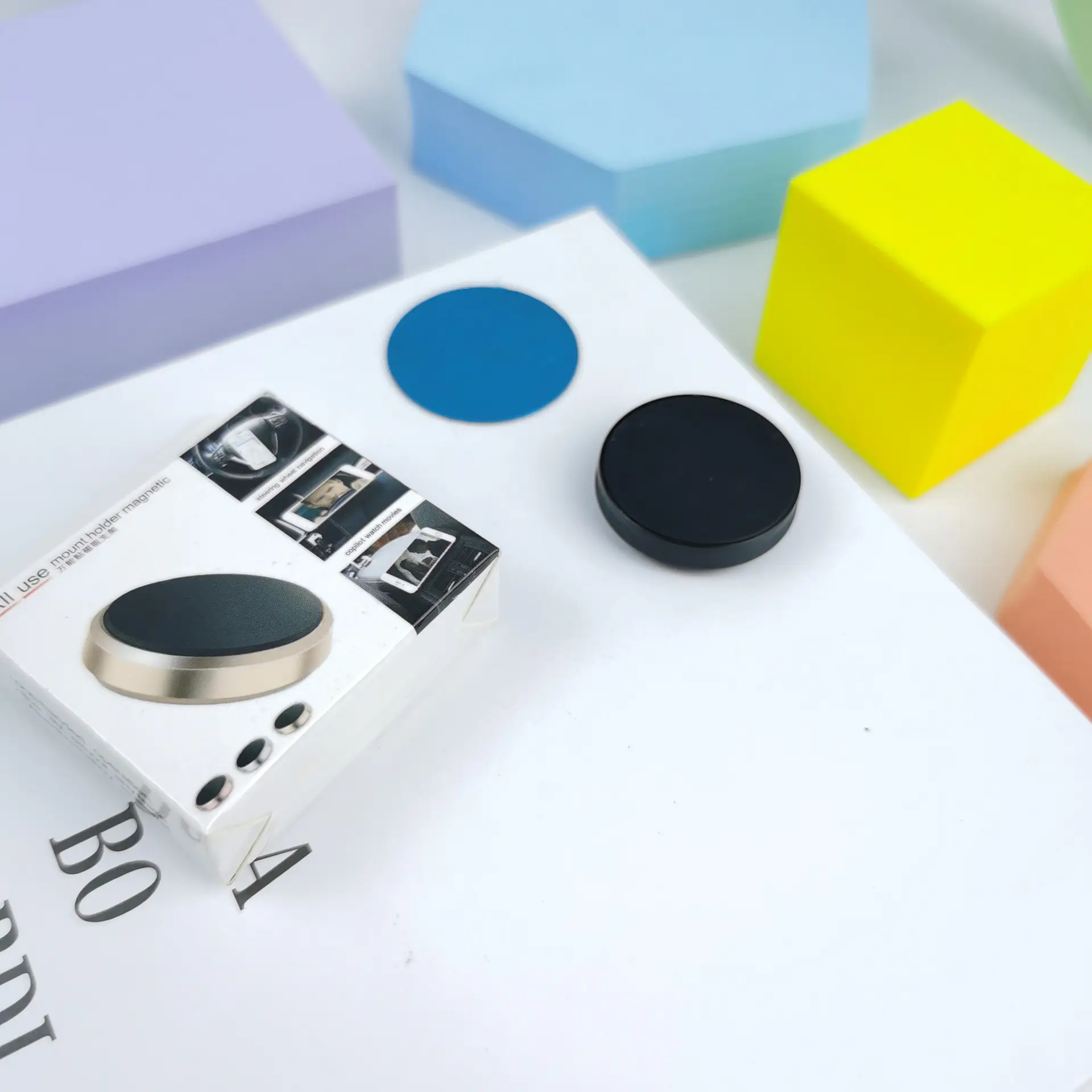Cross-Border Car Phone Holder Magnet Mobile Phone Holder — feature 8