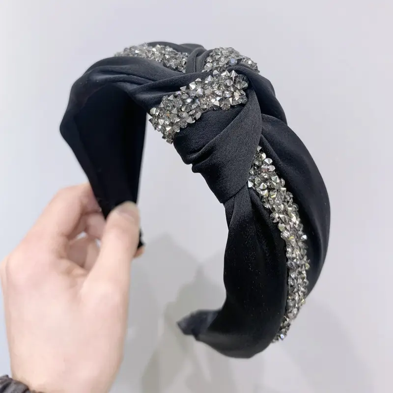 Korean Style Diamond Knotted Headband Set - Image 2
