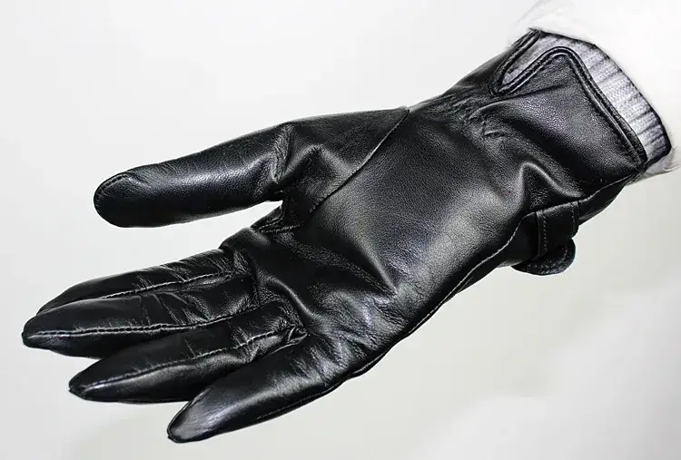 Black Women's Leather Touch Cycling Gloves Wholesale — feature 4