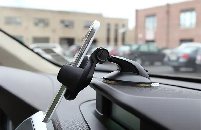 Cross-Car Mount Phone Holder with Suction Cup for Trucks — feature 12