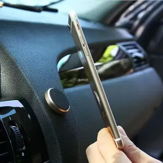 Universal Magnetic Phone Holder for Car - Image 8