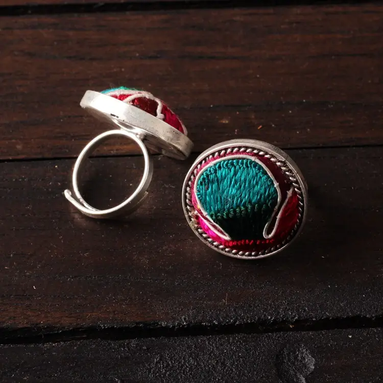 Stall Ethnic Miao Silver Ring with Embroidered Design