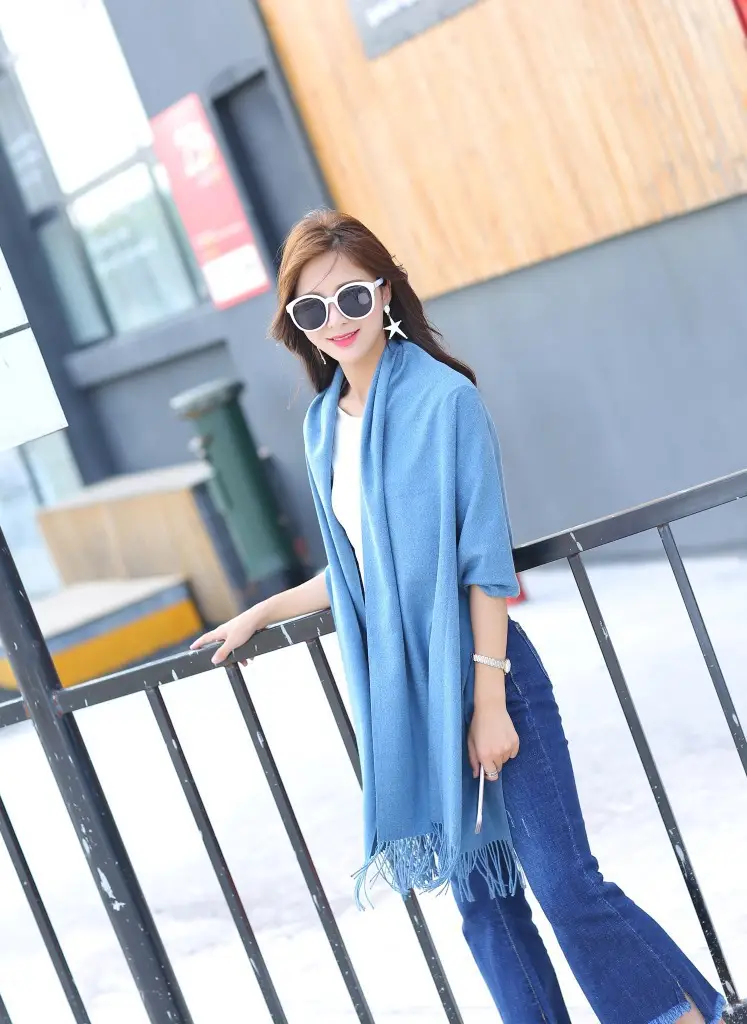 Big Red Imitation Cashmere Scarf for Women — feature 17