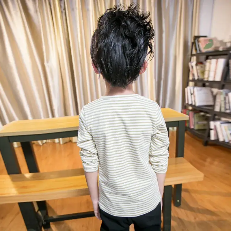 2022 Spring New Shark Boys' Base Shirt Dangdang Bear Children's Wear Korean Mid-Big Children's Long Sleeve T-Shirt 702 - Image 5