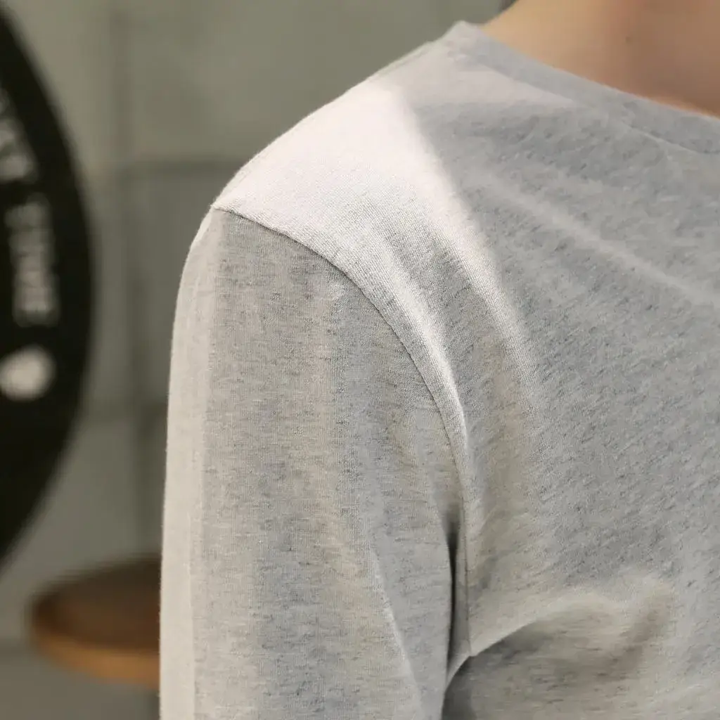 Men Long-Sleeved Red Cotton T-Shirt — feature 13
