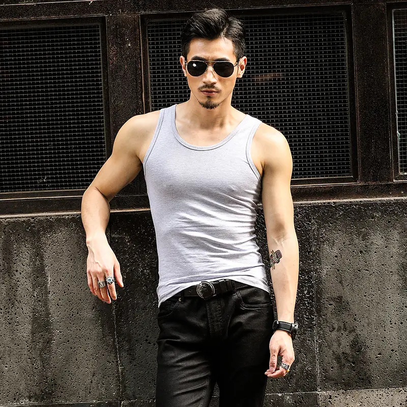 Men's Slim Fit Black Sleeveless Vest Summer Wear - Image 2