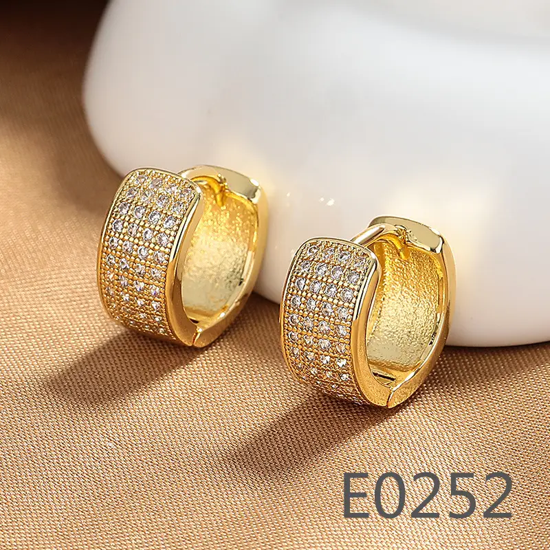 Korean Women's Round Micro-Ivalaid Zircon Earrings Silver - Image 29