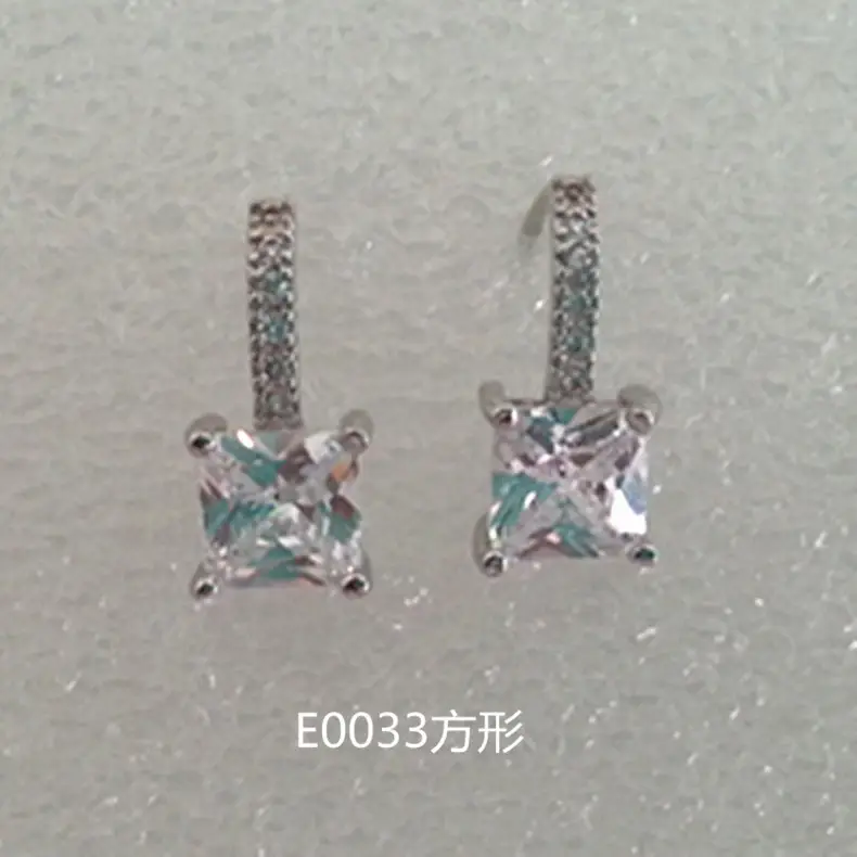 Korean Women's Round Micro-Ivalaid Zircon Earrings Silver - Image 9