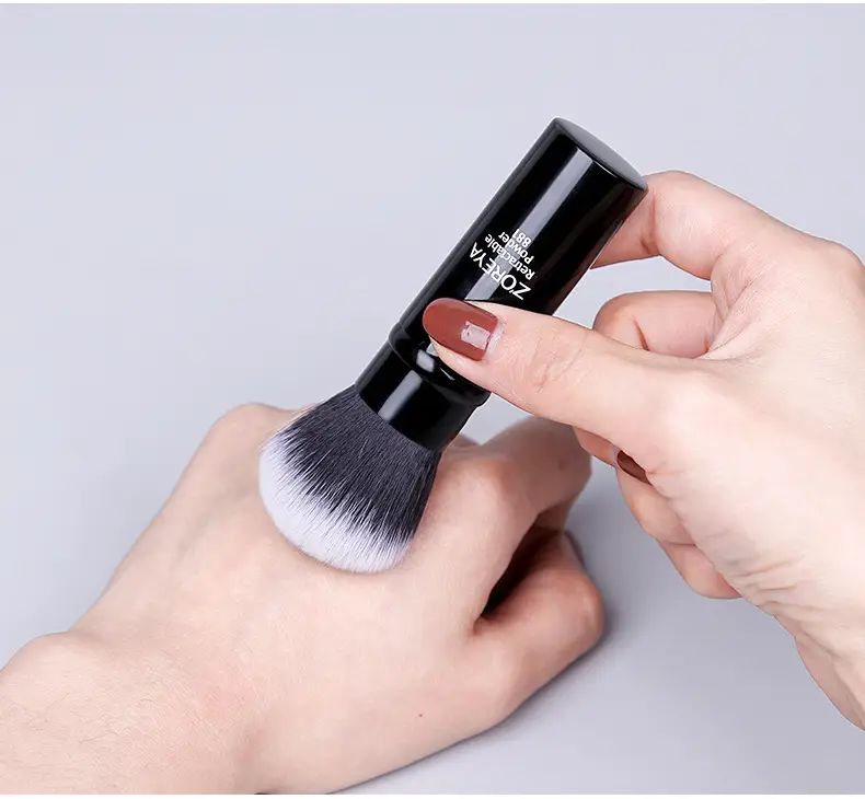 Zhuoerya Mini Retractable Blush Powder Brush Black — feature 7