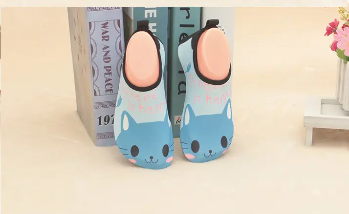 Cute Cartoon Baby Slip-On Shoes Blue Cat Soft Soles โ feature 6