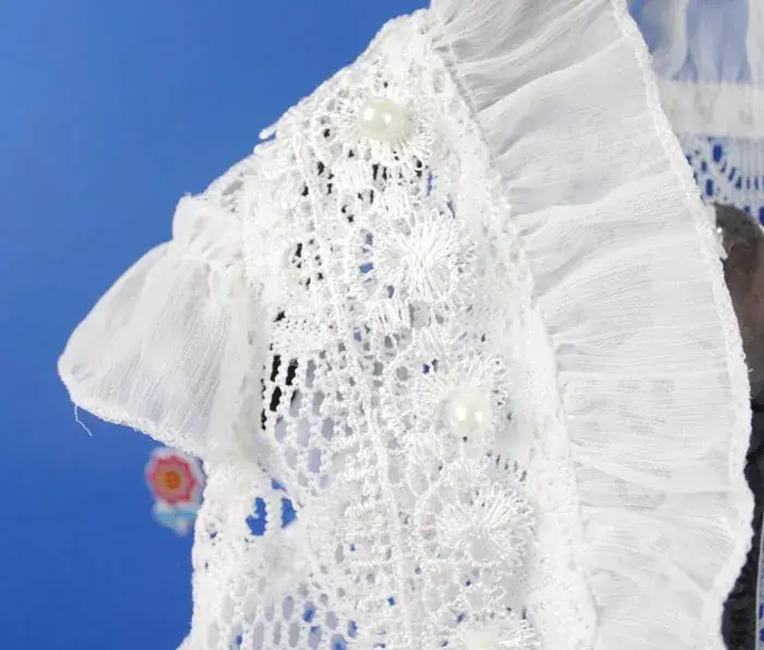White Embroidered Lace T-Shirt for Girls 2020 Summer — feature 5