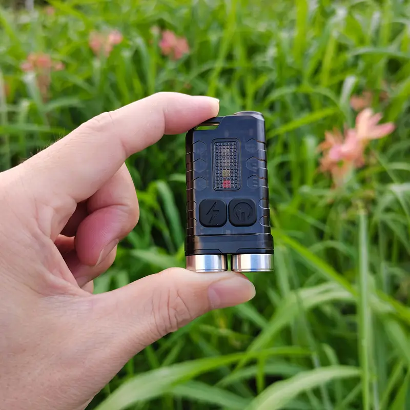 900 Lumens Edc Keychain Flashlight V3 — feature 18