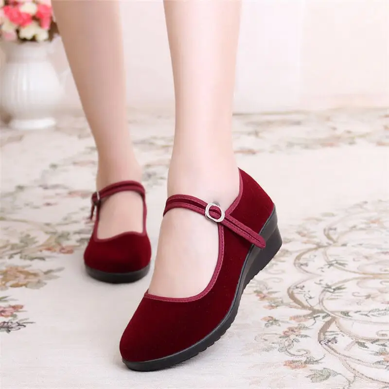 Old Beijing Cloth Shoes Women's Shoes Wedge Heel Black Cloth Shoes Hotel Shoes Work Shoes Middle Heel Dance Etiquette Shoes with Mother Shoes - Image 4