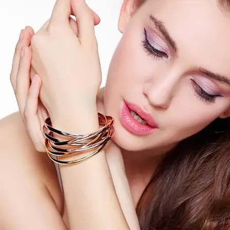Three Color High-End Gold Ring for Women - Image 5