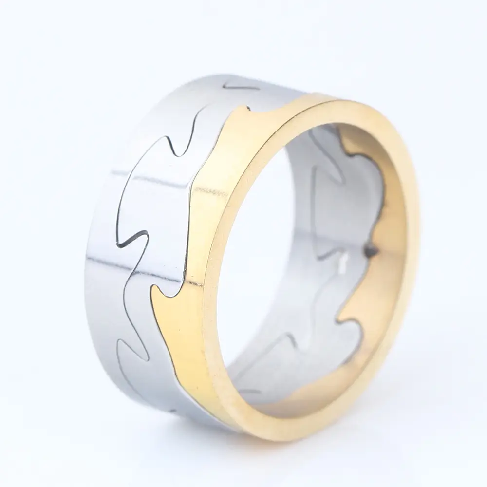 9mm Two-Color Crack Stainless Steel Ring for Men — feature 7