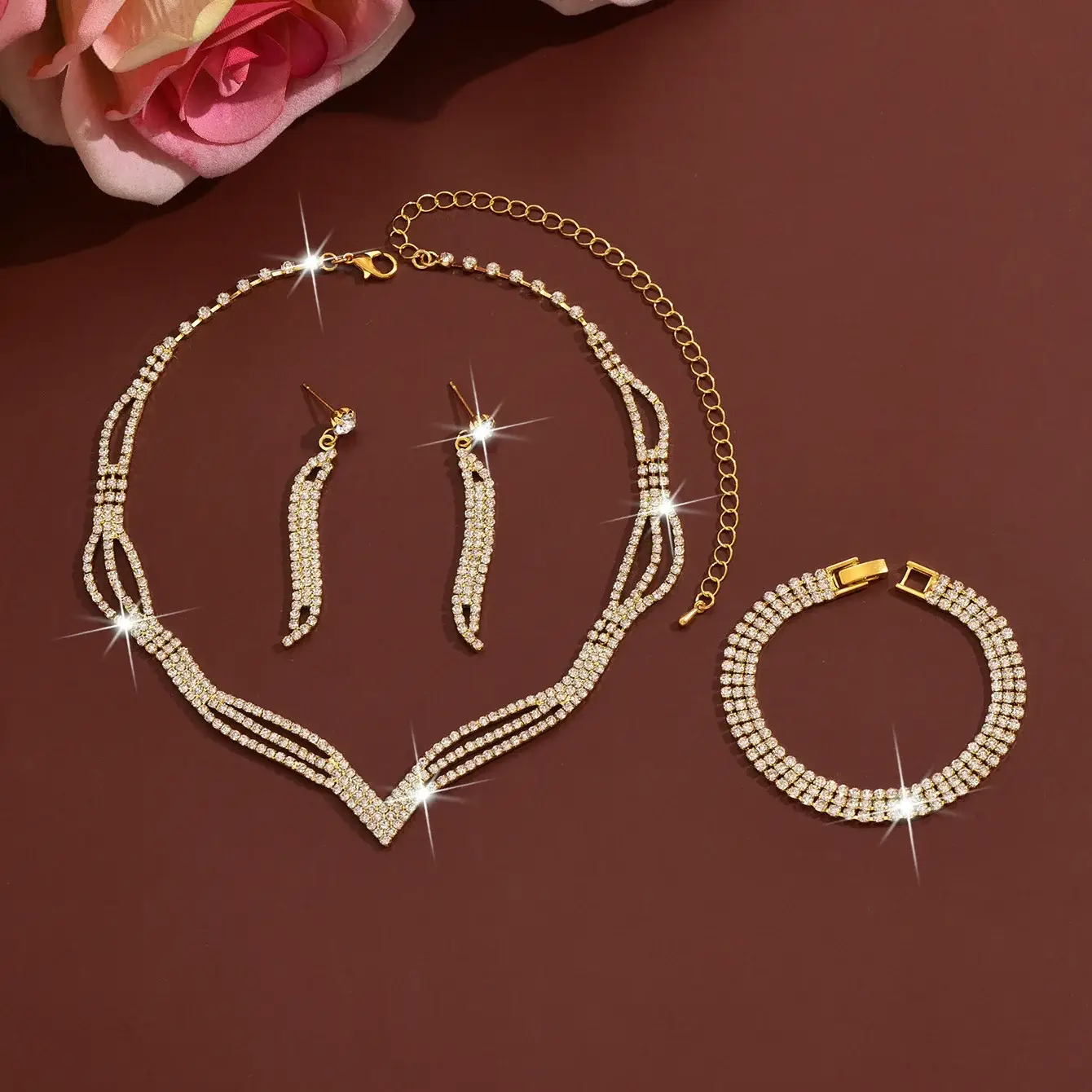 Bridal Jewelry Set with Rhinestone Claws & Necklace — feature 18