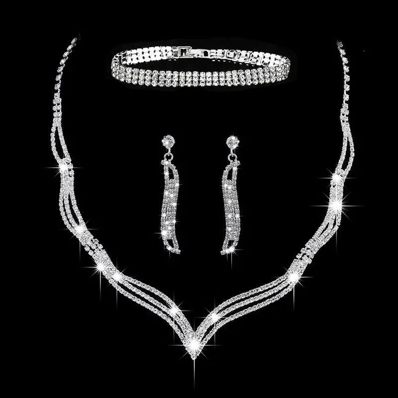 Bridal Jewelry Set with Rhinestone Claws & Necklace - Image 4