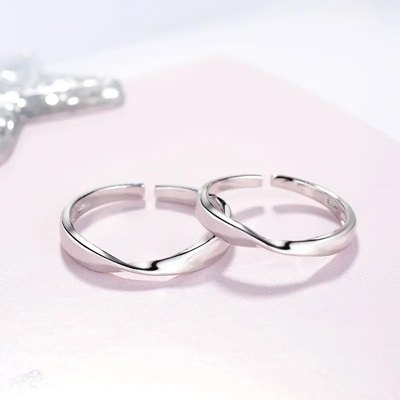 Mobius Ring Valentine's Gift for Men Women Couple's Ring - Image 5