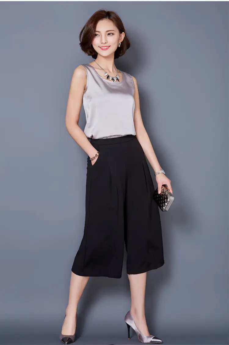 Women Sleeveless Green Satin Top with Choker — feature 58