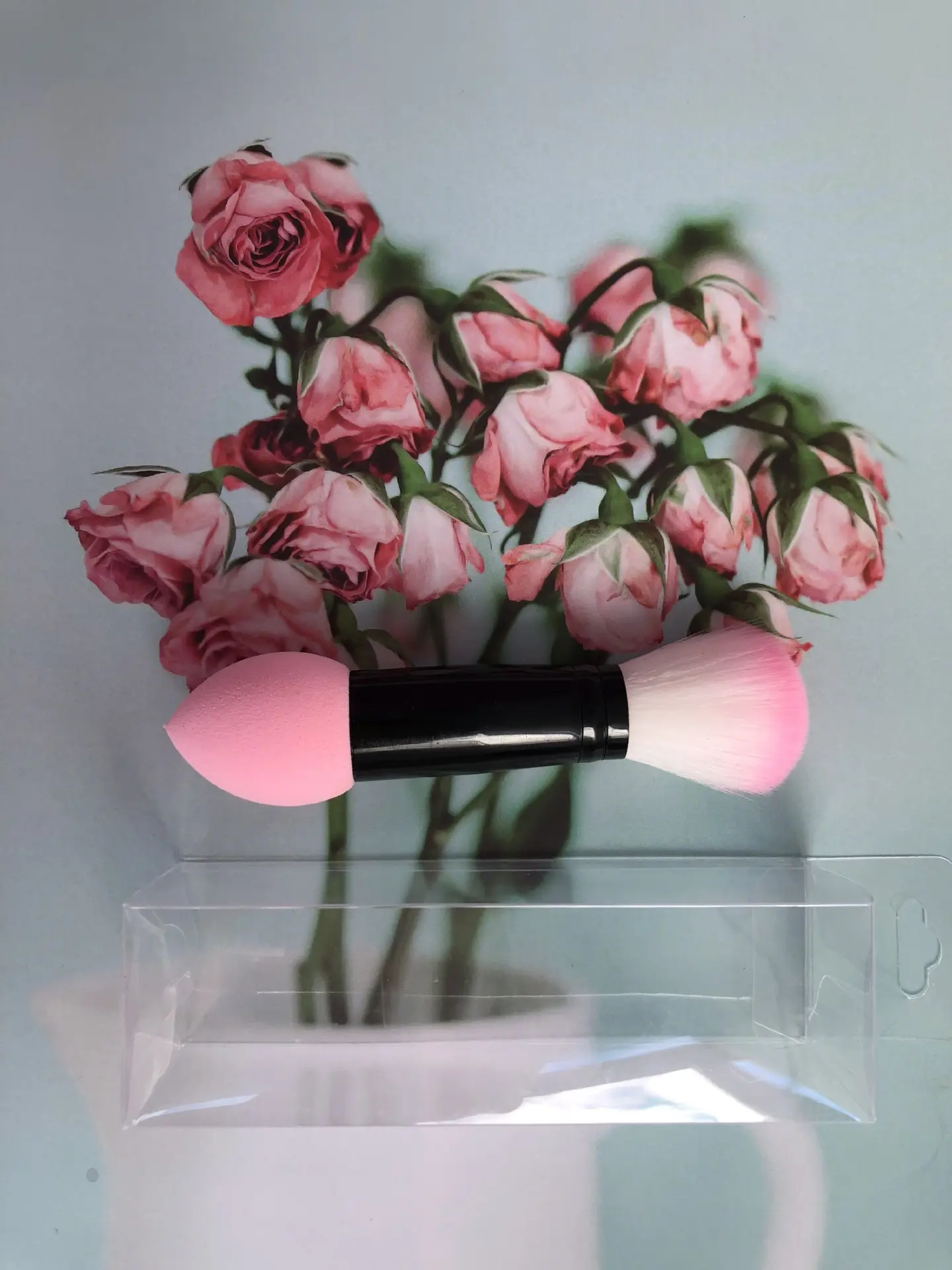 Non-Latex Bullet Powder Brush Blush Brush — feature 3