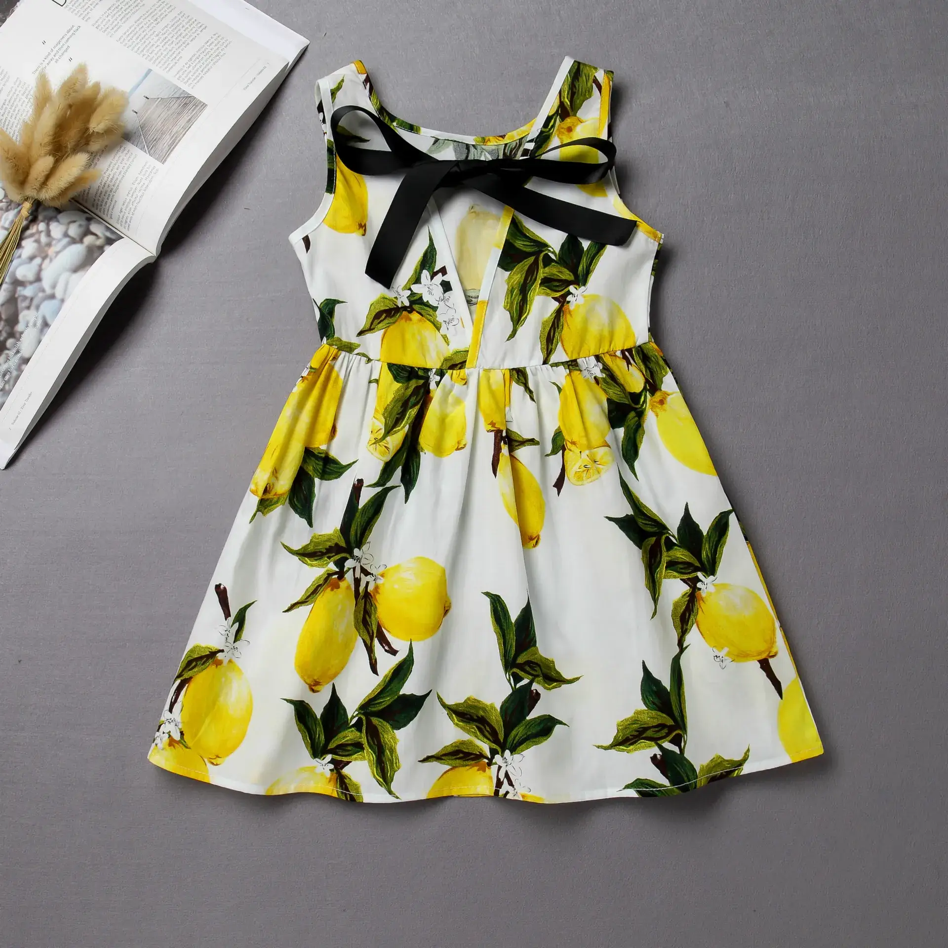 Girls Sleeveless Floral Dress Small Medium - Image 10