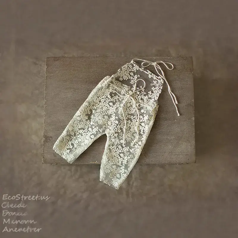 White Lace Baby Photography Hat for Newborns - Image 4