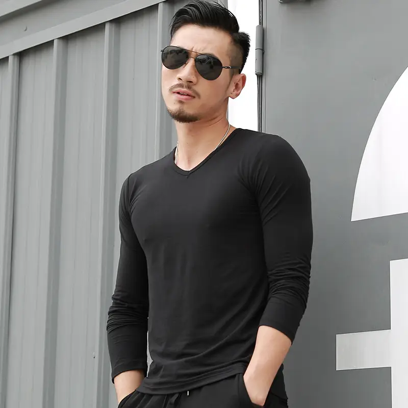 Men's Red Long Sleeve Solid Color T-Shirt