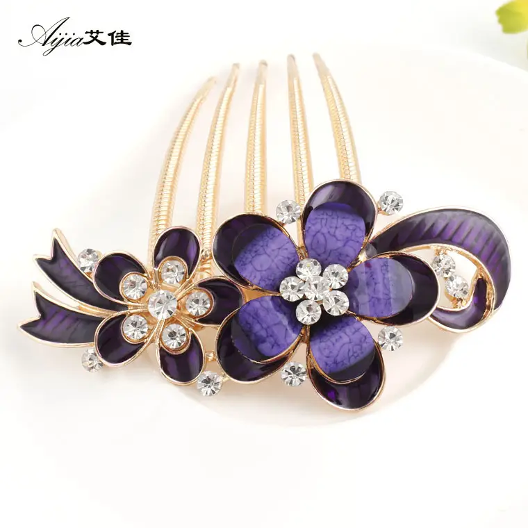 Korean Style Crystal Flower Hair Comb for Women