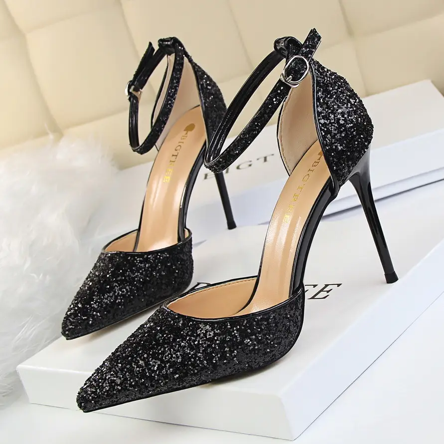 283-1 Sandals (This Model Is Sold Out and Will Not Be Restocked) - Image 5