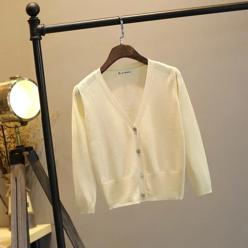 Women's Light Blue Knitted V-Neck Cardigan 3/4 Sleeve