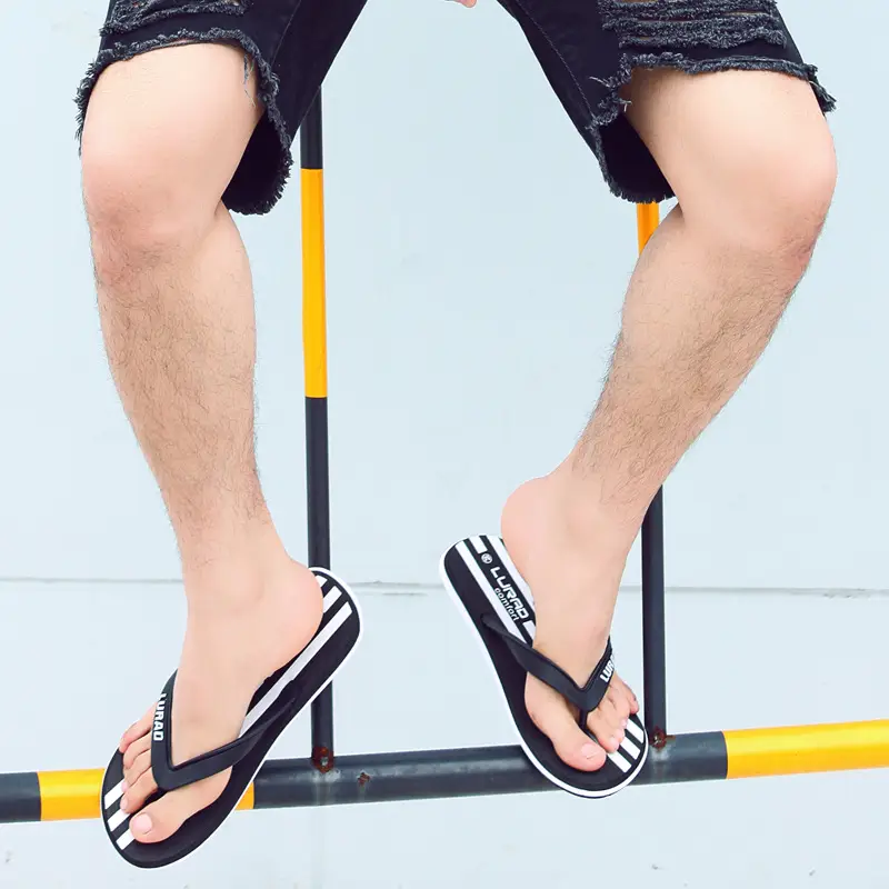 Men's Black Striped Flip Flops Summer Sandals - Image 4
