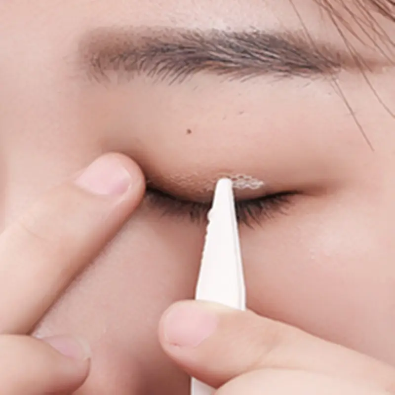 Double Eyelid Tweezers White Plastic Non-Slip Mask Clip - Image 4
