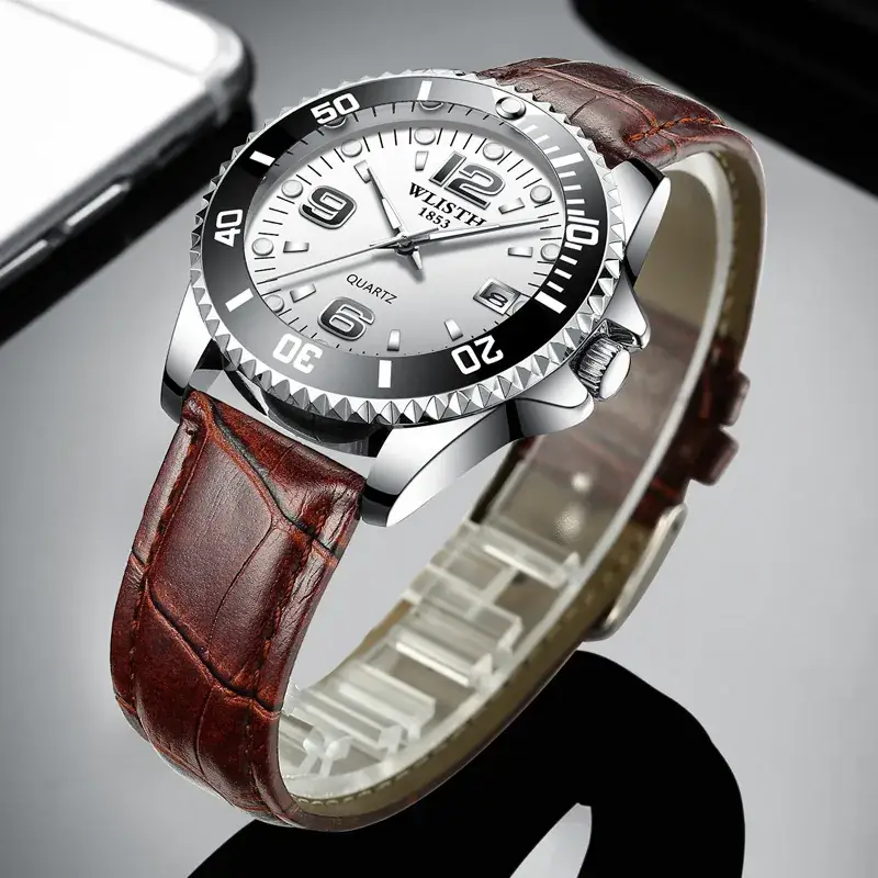 Swiss Quartz Men's Waterproof Sports Watch Black Dial - Image 4