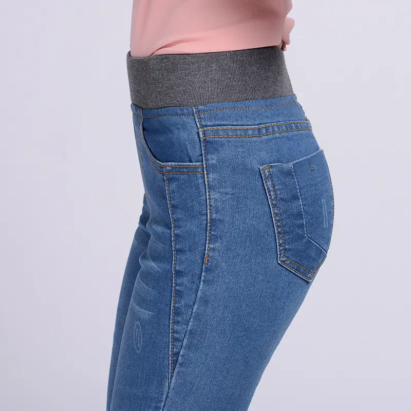 Women Blue Cropped Slim Fit Jeans Summer Casual - Image 2