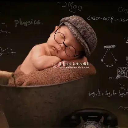 Newborn Photography Peaked Cap with Bow Tie - Image 9