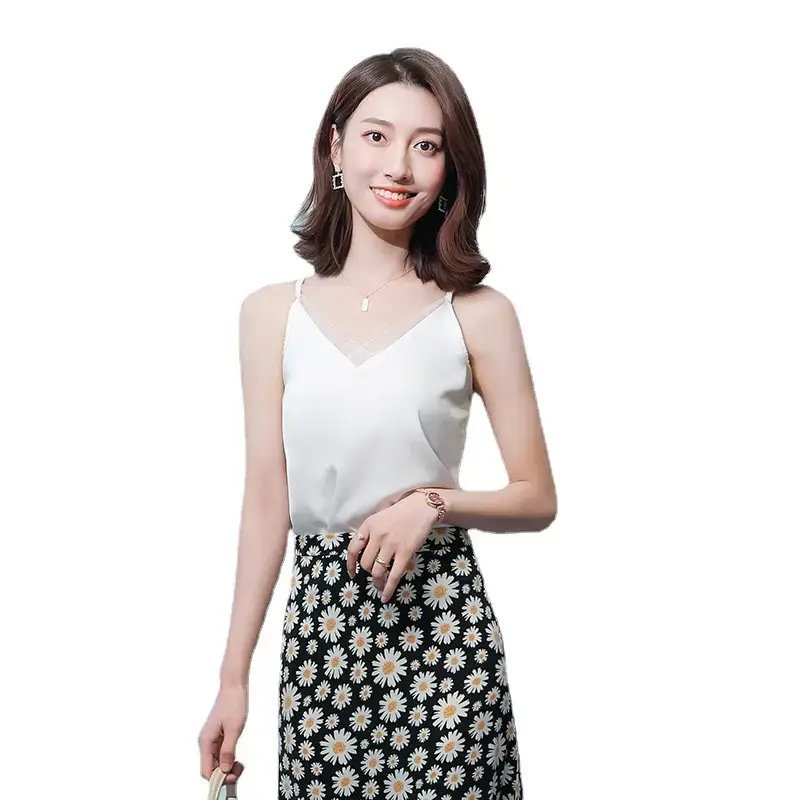 Women's Black V-Neck Sleeveless T-Shirt with Embroidered Lace Trim - Image 32