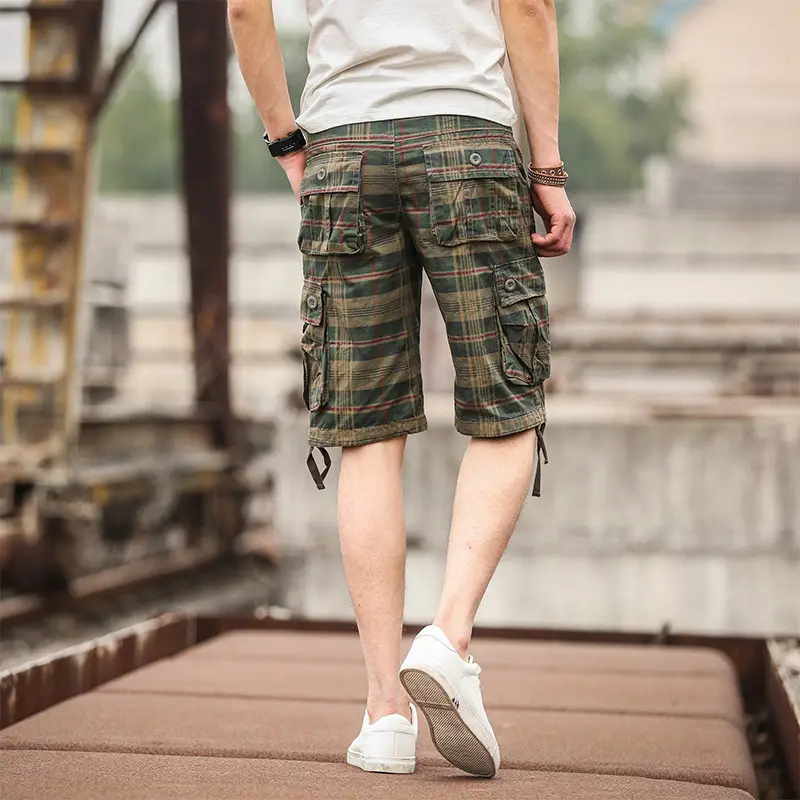 Men Plaid Cargo Shorts Mid Length Beach Wear - Image 6