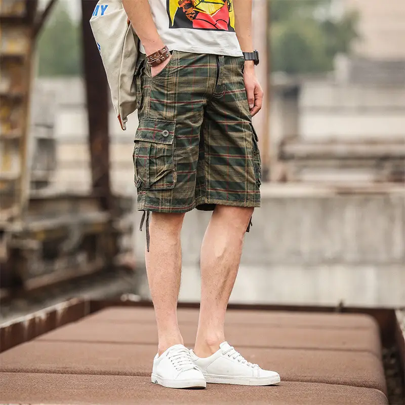 Men Plaid Cargo Shorts Mid Length Beach Wear - Image 2