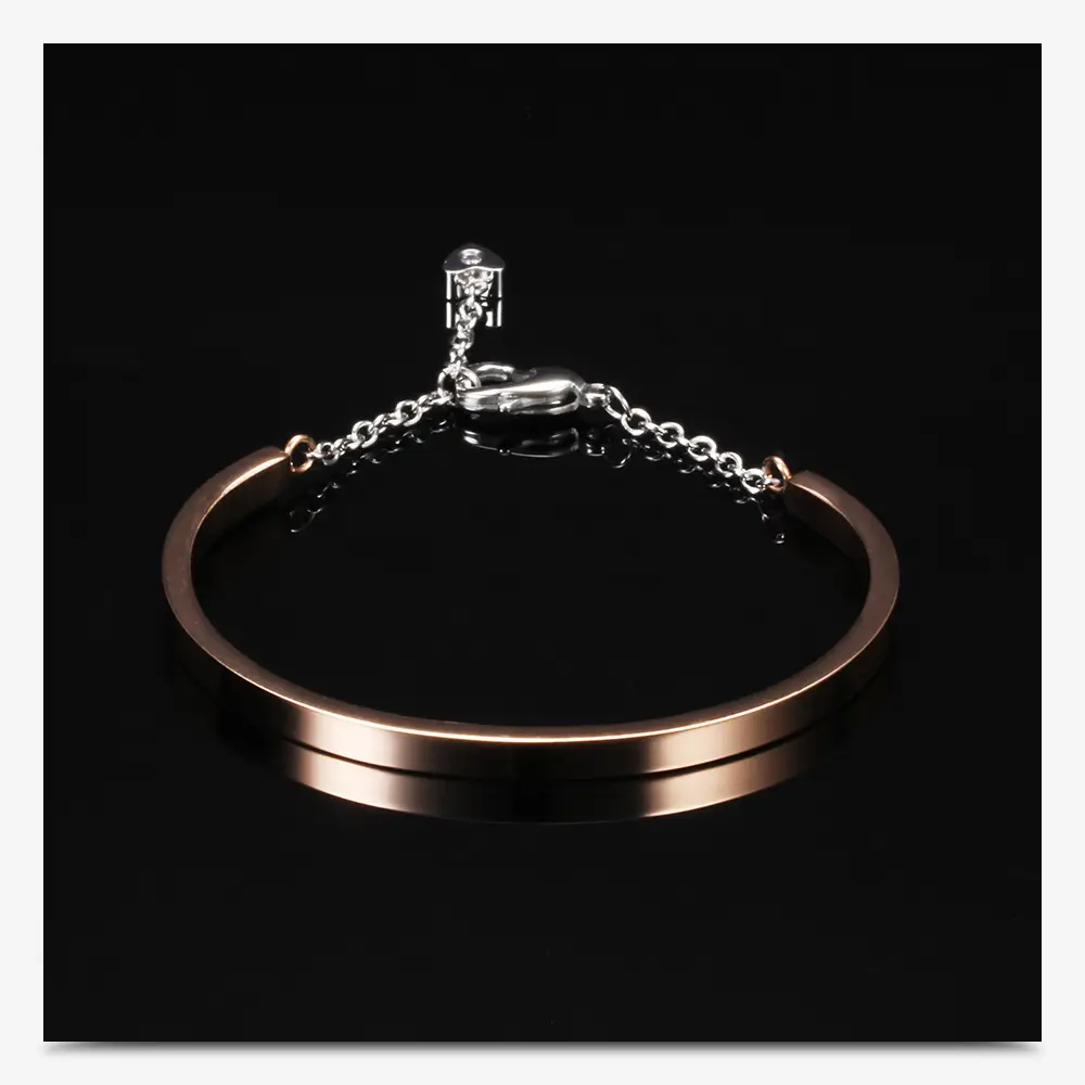 Glossy U-Shaped 4mm Titanium Steel Bracelet — feature 6