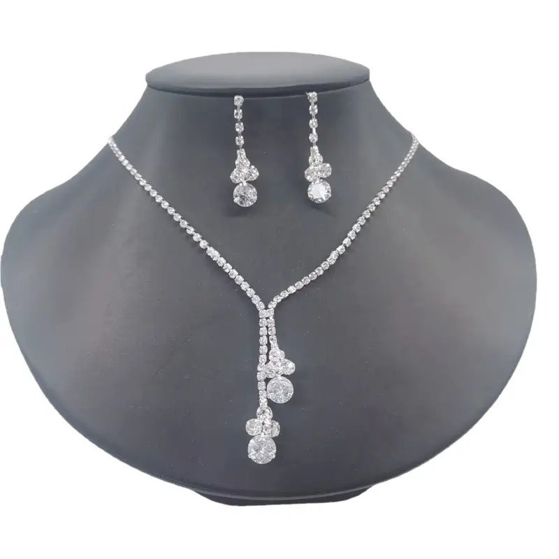 Brilliant Rhinestone Zircon Earrings for Bridal Wear