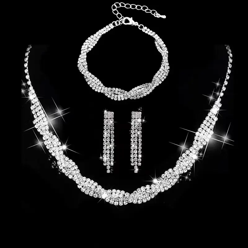 Bright Rhinestone Claw Chain Necklace & Earrings Set - Image 2