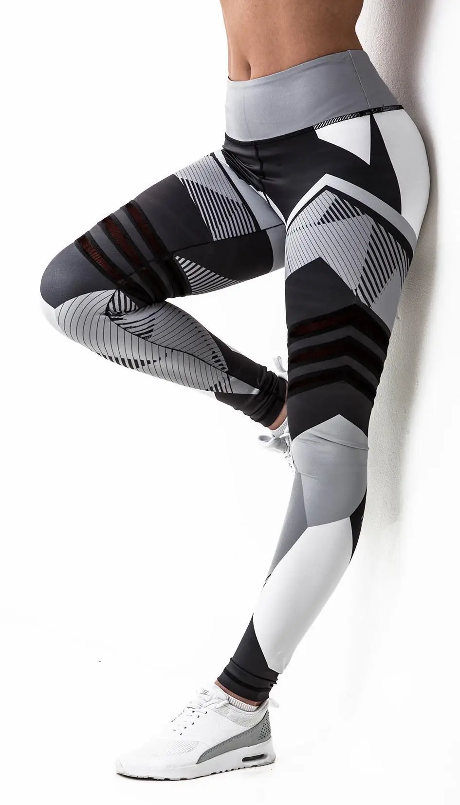 Crossbody Yoga Leggings with Hip Lifting Design - Image 3