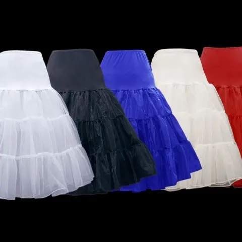 Red Boneless Ruffled Petticoat Wedding Skirt - Image 18