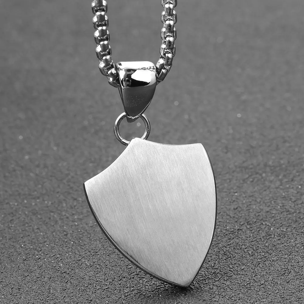 Titanium Steel Triangle Pendant Necklace Silver — feature 12