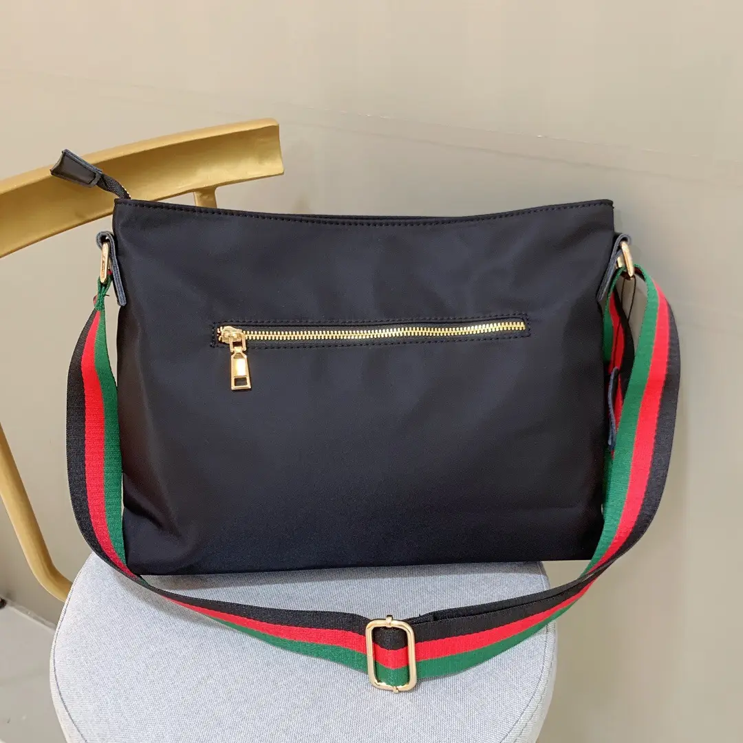 2021 New Oxford Cloth Striped Wrist Bag for Women - Image 5